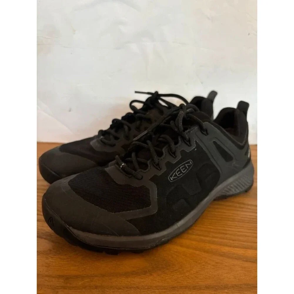 Keen these hiking
